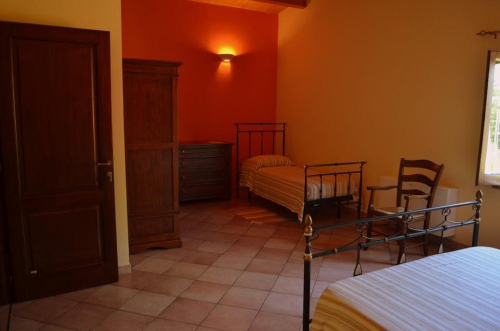 Agriturismo Uzzano Villa Motta Santa Lucia Room photo